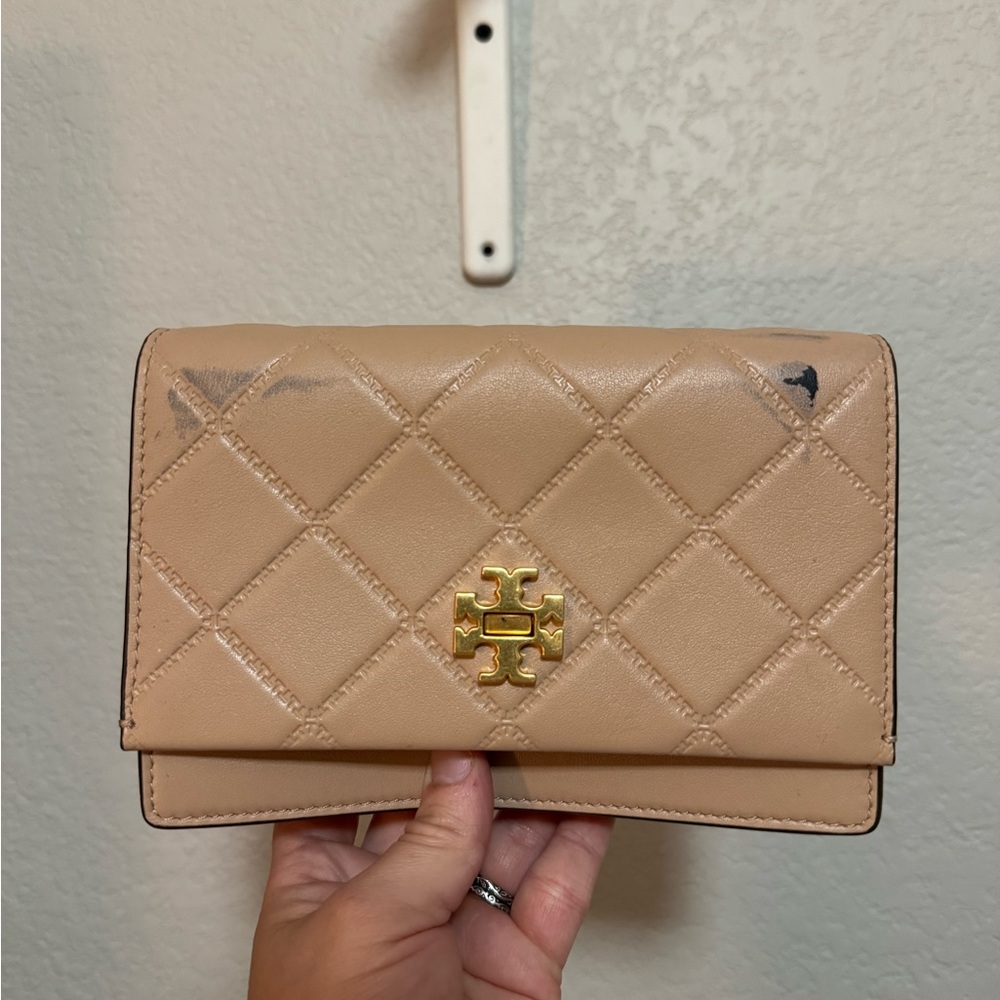 Tory Burch Beige Quilted Leather Wallet